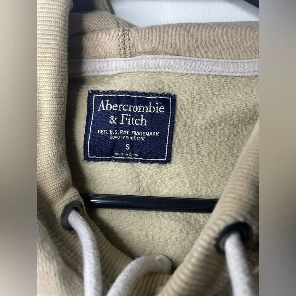 Abercrombie and Fitch melting, rainbow hoodie, size small